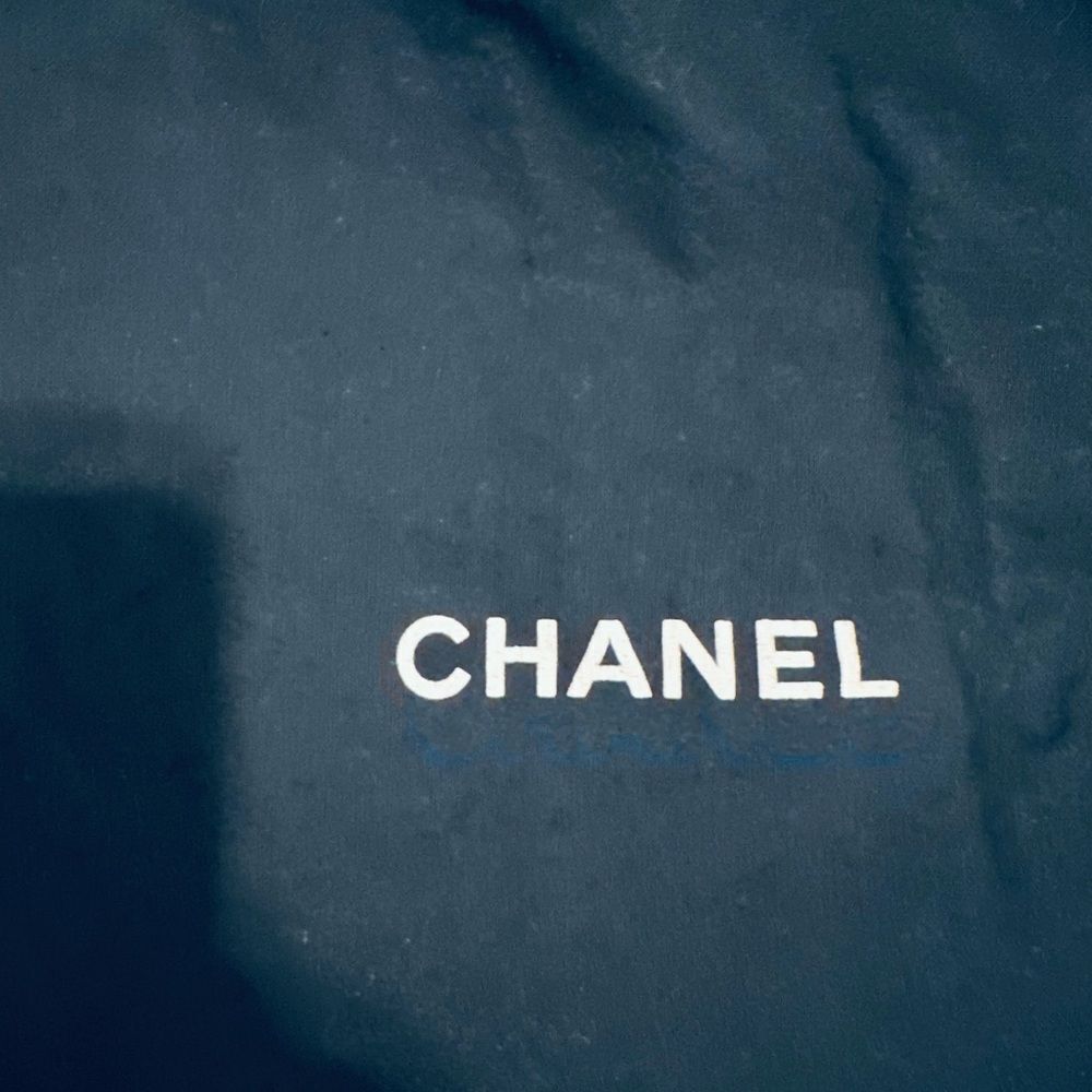 CHANEL Navy Fabric dust bag - Picture 2 of 2